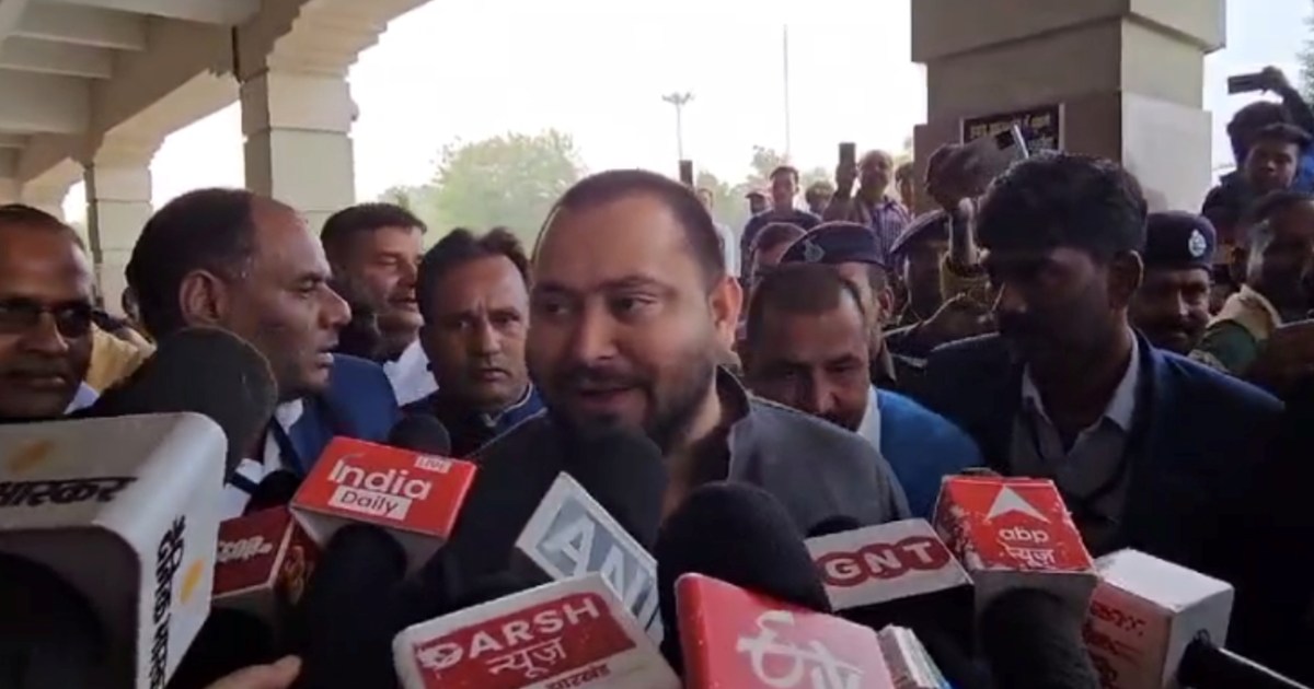 Deputy CM Tejashwi Yadav reached Gaya, will meet Buddhist re