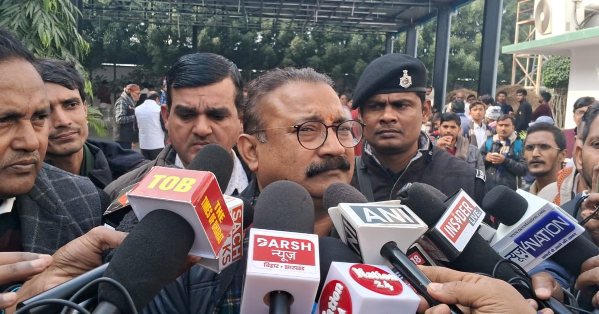 Nitish Kumar's minister Ashok Chaudhary scolds BJP leader, g