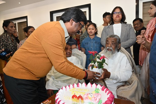 Dishom Guru Shibu Soren birthday
