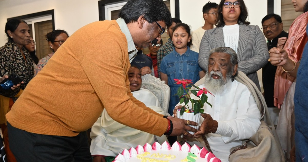 Dishom Guru Shibu Soren birthday