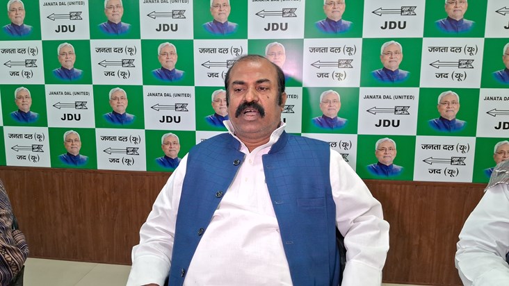 Nitish Kumar ko sanyijk nhi pm chehra bnaye india gthbndhn,j Nitish Kumar ko sanyijk nhi pm chehra bnaye india gthbndhn,j