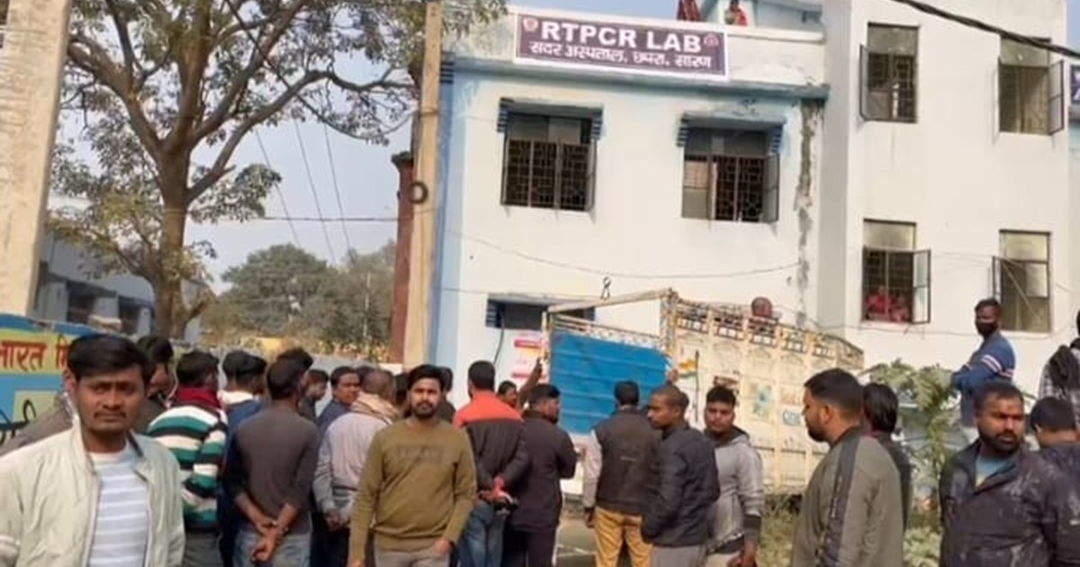 A young man who went out for a walk in Saran died in a road 