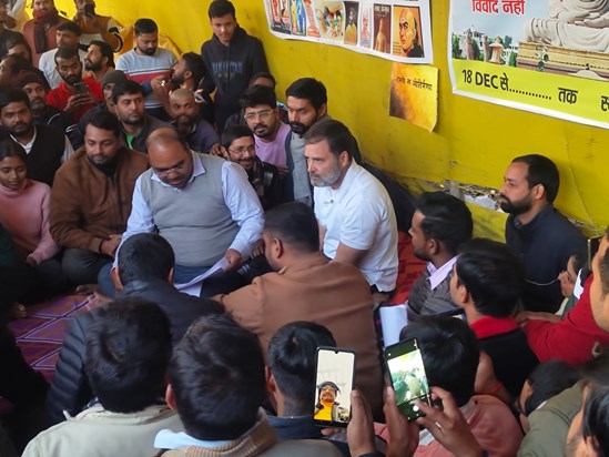 Rahul Gandhi reached Gardanibagh in Patna to support the agi