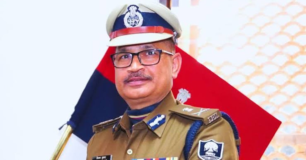 Beware of those who write Press, Police and Army on their ve