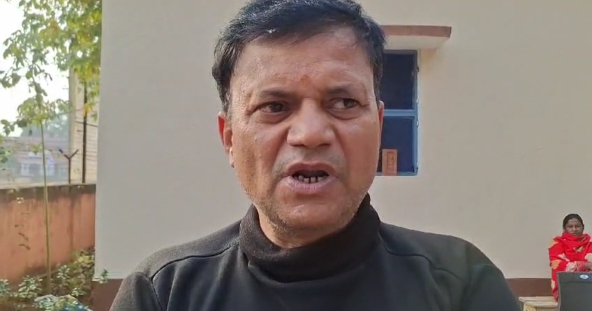 Mukhiyas bullying in Nawada