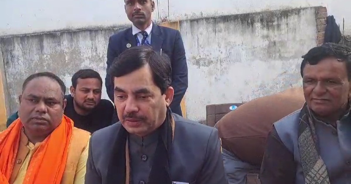 Shahnawaz Hussain's big allegation: Prashant Kishor wants to