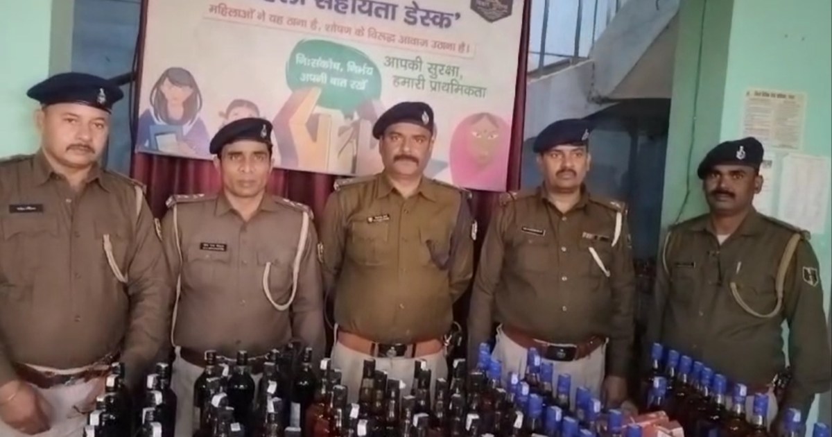Large quantity of liquor recovered in Bakhtiarpur, Patna, sm