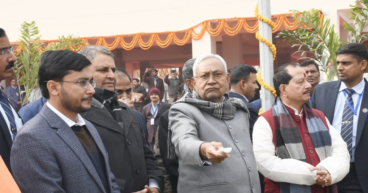 CM Nitish gave a gift of 451 crores to Muzaffarpur district