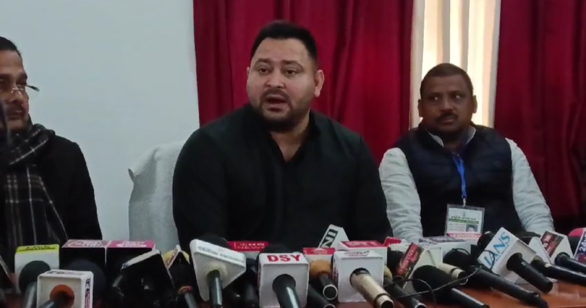 Tejashwi's sarcasm: Chief Minister Nitish Kumar is on a Durg