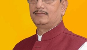 Vijay sinha on laparvah adhikari