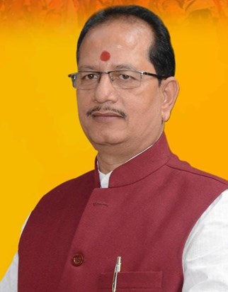 Vijay sinha on laparvah adhikari Vijay sinha on laparvah adhikari