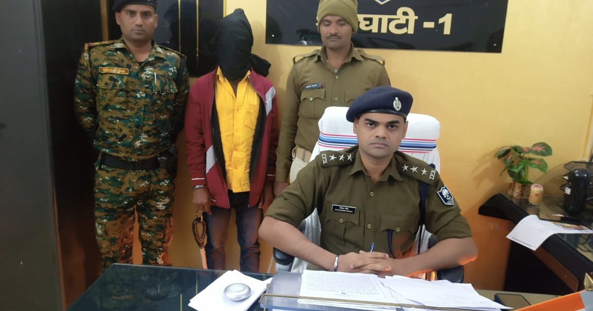 Sherghati police of Gaya arrested a criminal with a bounty o