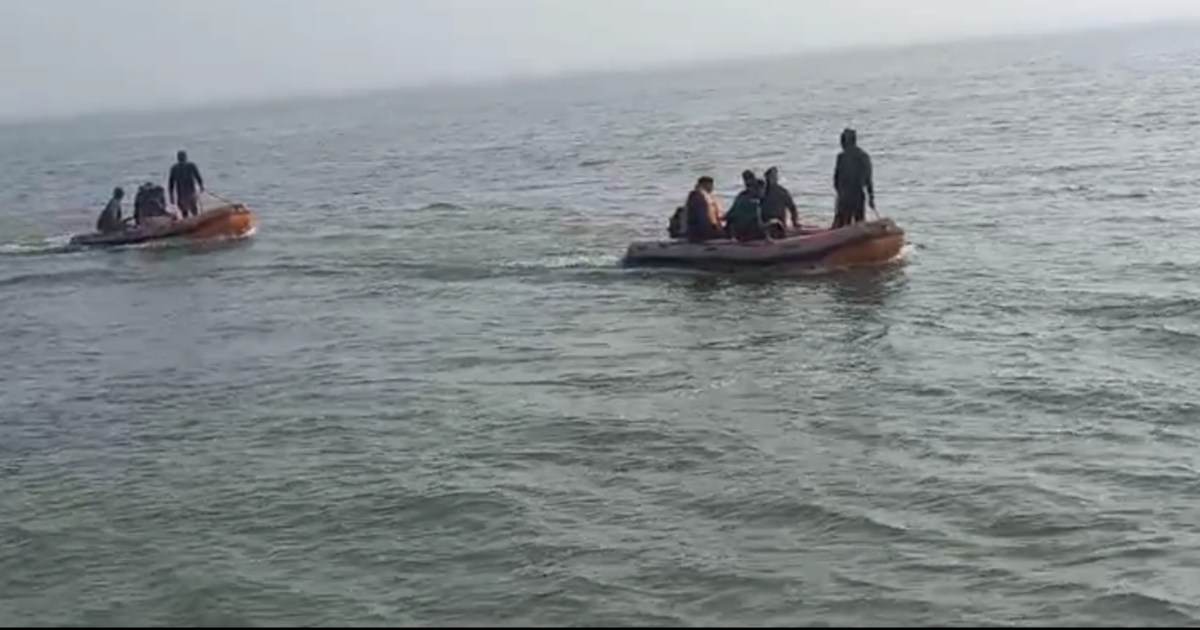 7 passengers still missing in Katihar Ganga boat accident, r