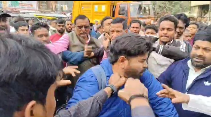 Angry with Bihar bandh, a biker shouted the slogan of Pappu 