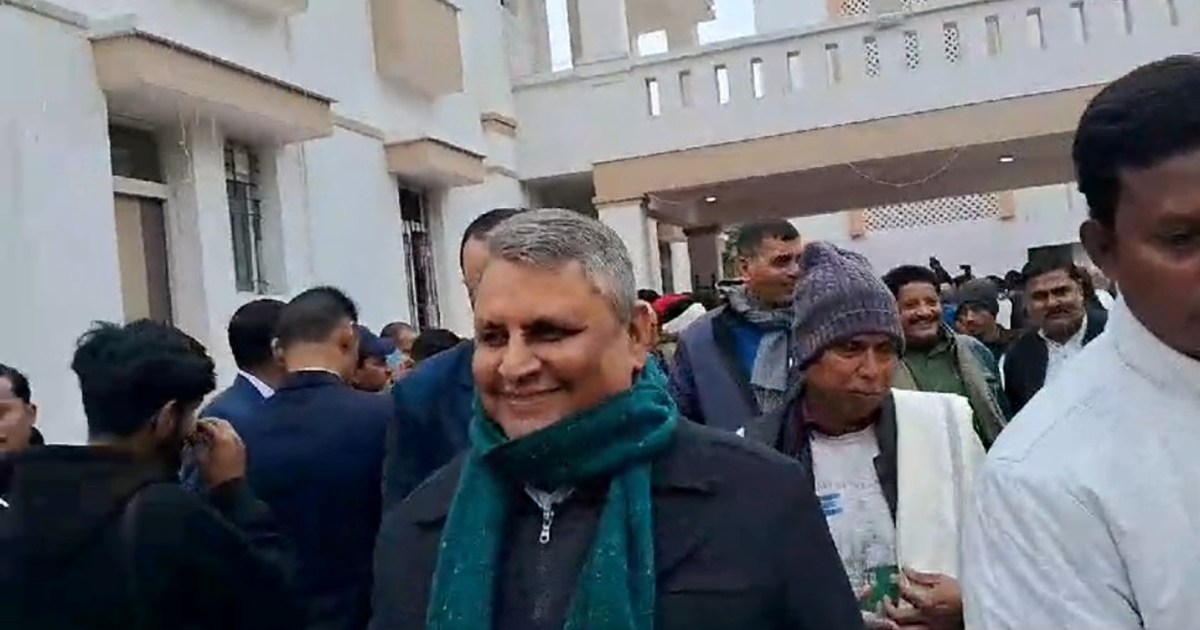 Mntri vijy chaudhri ka byan