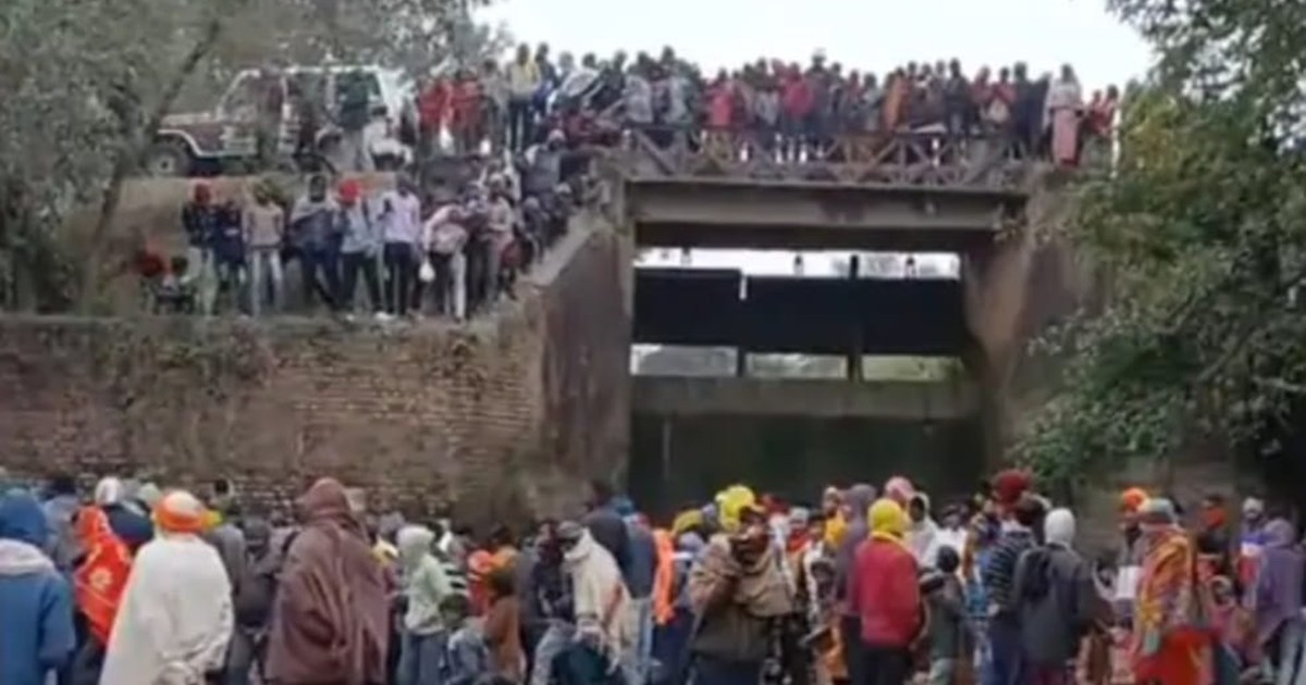 Three brothers who went to attend their sister's birthday di