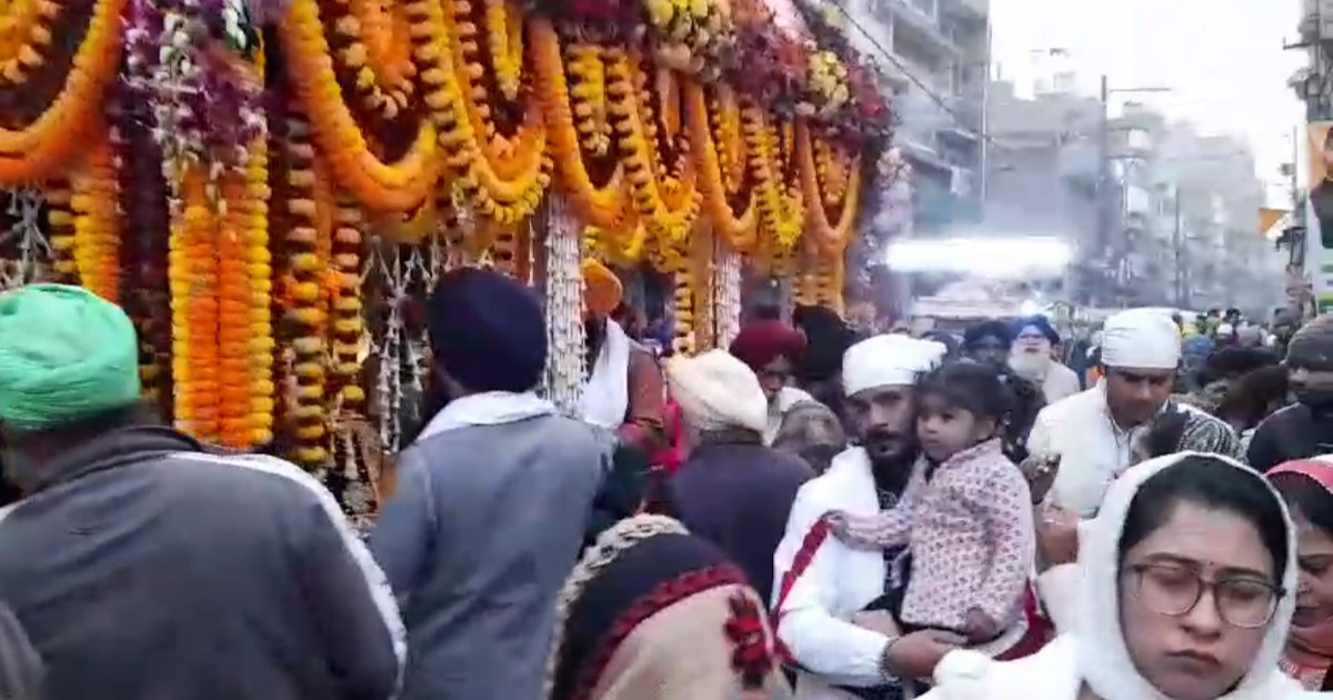 Nagar Kirtan was taken out in Patna on the occasion of Praka