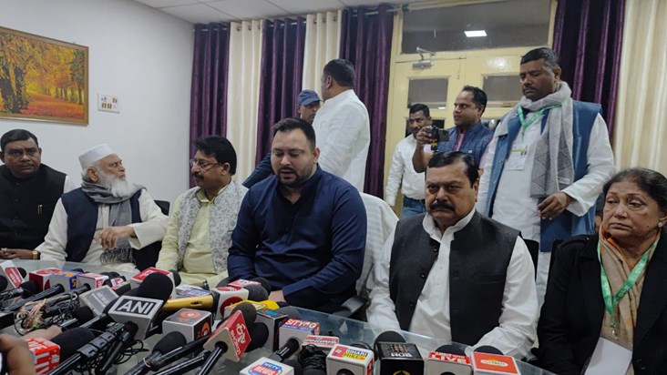 Tejasswi's CM Nitish war, three and a half people's governme Tejasswi's CM Nitish war, three and a half people's governme