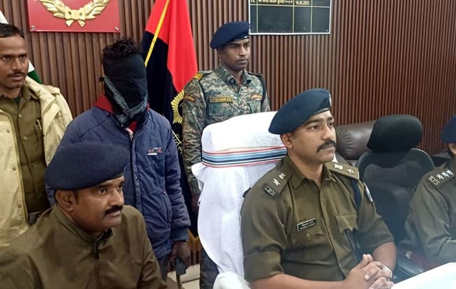 mahila aur 3 bacche ki htya mamle ka udbhedan