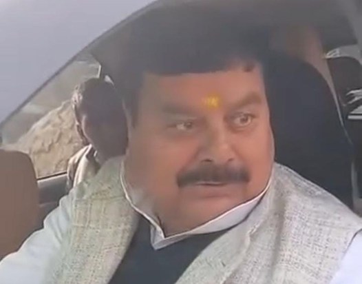 MP's anger after defeat goes viral, he abuses the public ina