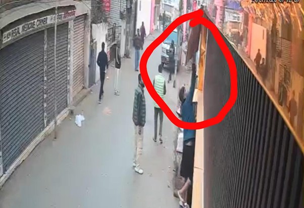 Sareaam dukan me todfod 