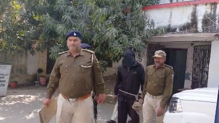 lallu mukhiya ka karibi girftar