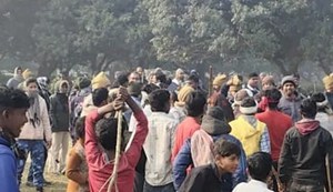 Villagers armed with sticks attacked the administrative team in Saharsa.