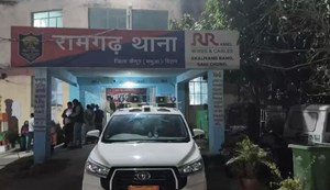 EVE TEASING DURING VISARJAN