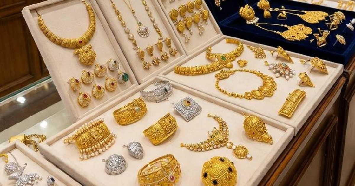 Gold and silver become cheaper after rising, prices fall sha