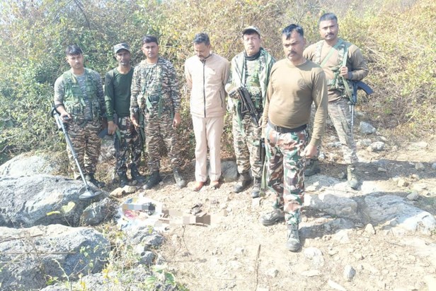Gaya police achieve major success in anti-Naxal operation.