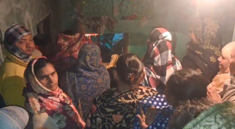 When he asked for the 500 rupees he had lent, his friend sta