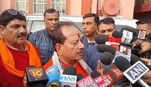 Vijay Sinha has given a strong statement regarding the atrocities being committed against Hindus in Bangladesh.