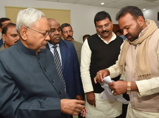 Voices of rebellion rise from Gaya, JDU state secretary resi