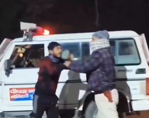 The khakis are helpless, the Dabangg fearless! Shocking vide