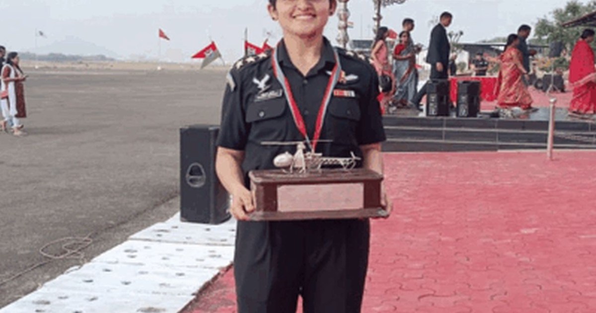 hansja sharma bani rudra helicopter udane wali pehli mahila