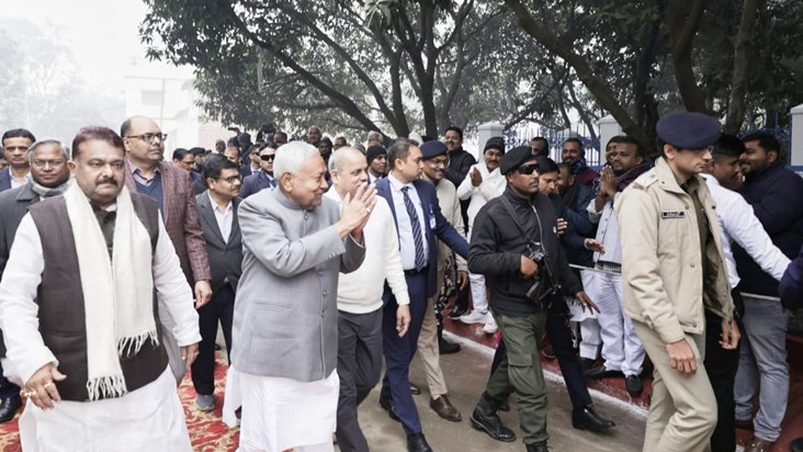 On the occasion of the New Year, the CM reached his ancestra