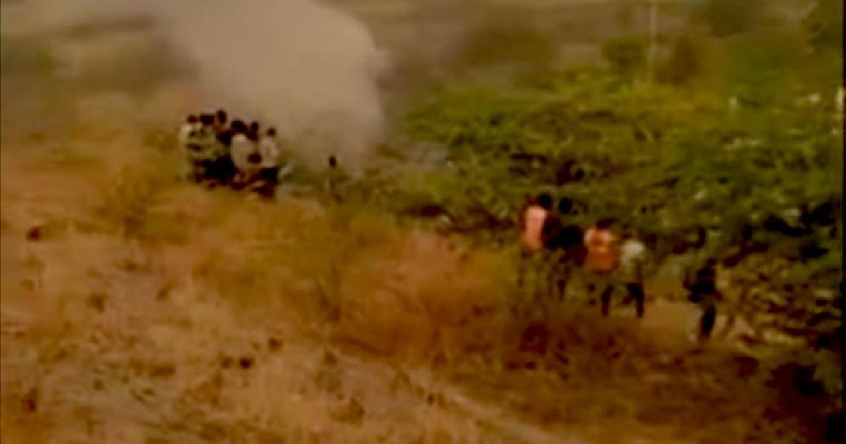 plane crash in maharashtra