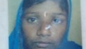 An innocent woman fell prey to superstition; people called her a witch and beat her so badly that…