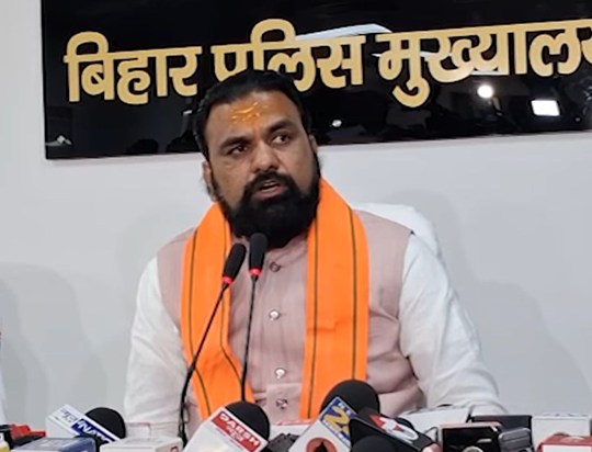 samrat chaudhary in action mood in NEET student case