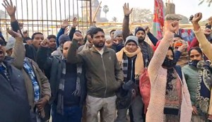 Jivika workers protest against Nitish government's unfulfilled promises