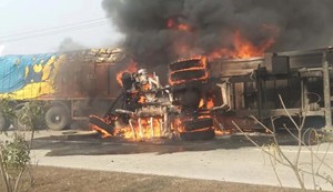 kishanganj me road accident