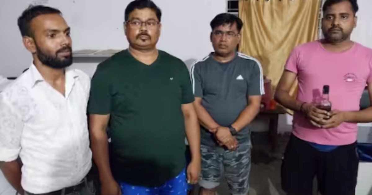 OT assistant with doctor caught having liquor party, product