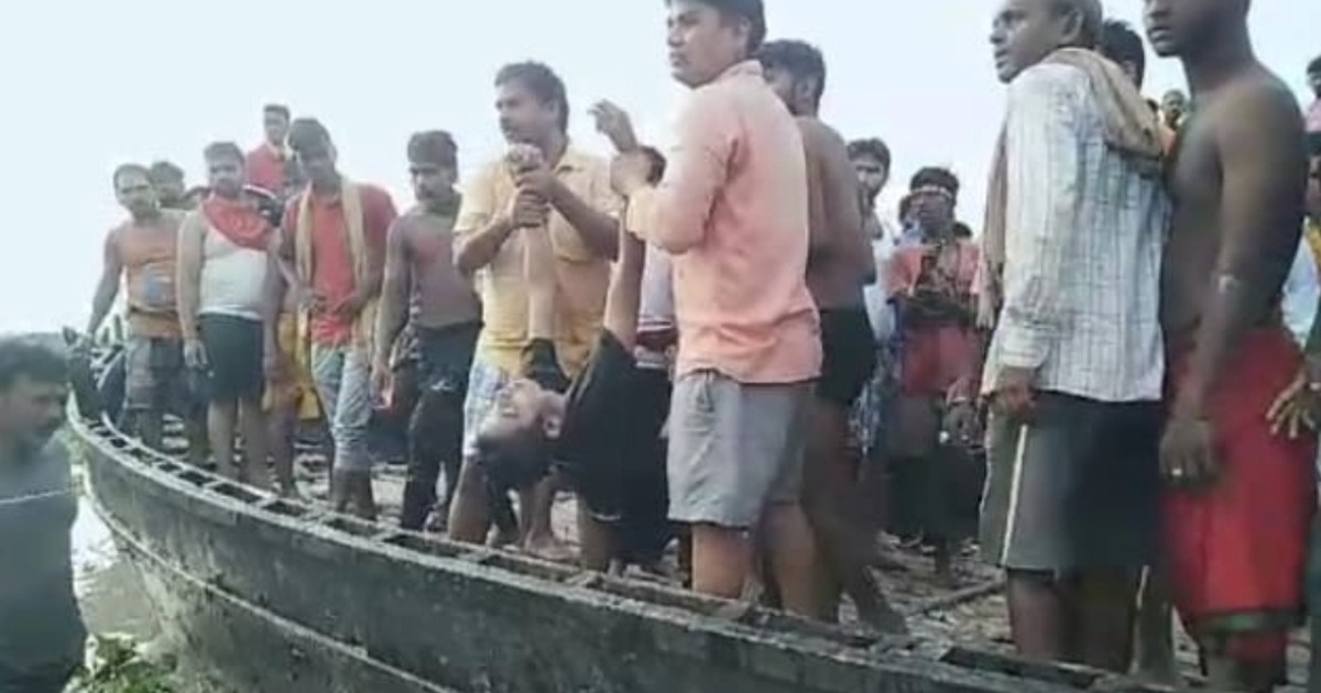 Big accident on first Monday, 4 children drowned while bathi