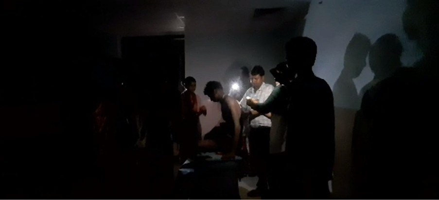 supaul mobile flash light doctors treats patient