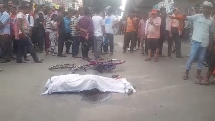 A speeding vehicle ran over a girl in Patna A speeding vehicle ran over a girl in Patna