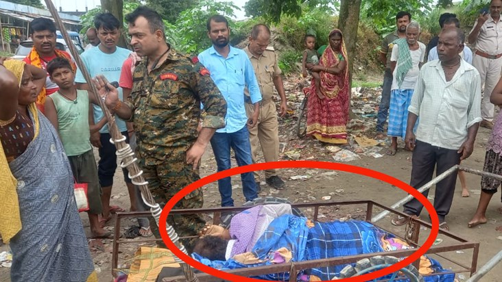  Dead body of old man lying at railway station for hours