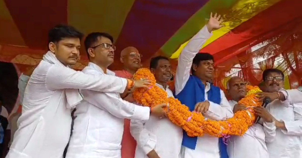 'If Modi ji gives us reservation then we are with him'