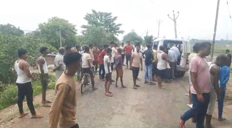 A person was beaten to death in broad daylight in Patna A person was beaten to death in broad daylight in Patna