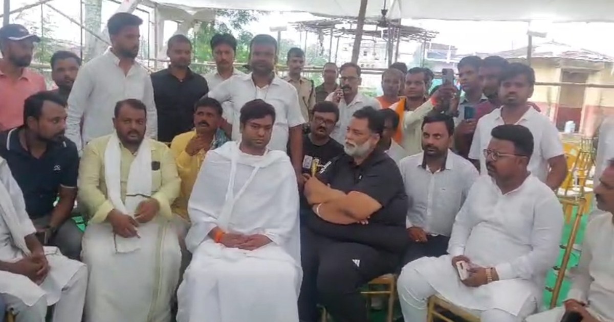 After meeting Mukesh Sahni, Pappu Yadav demanded an all-part