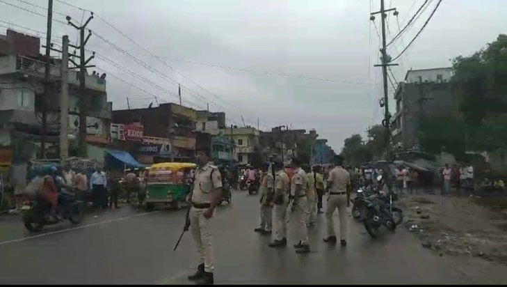 Criminals shot two friends in Patna Criminals shot two friends in Patna